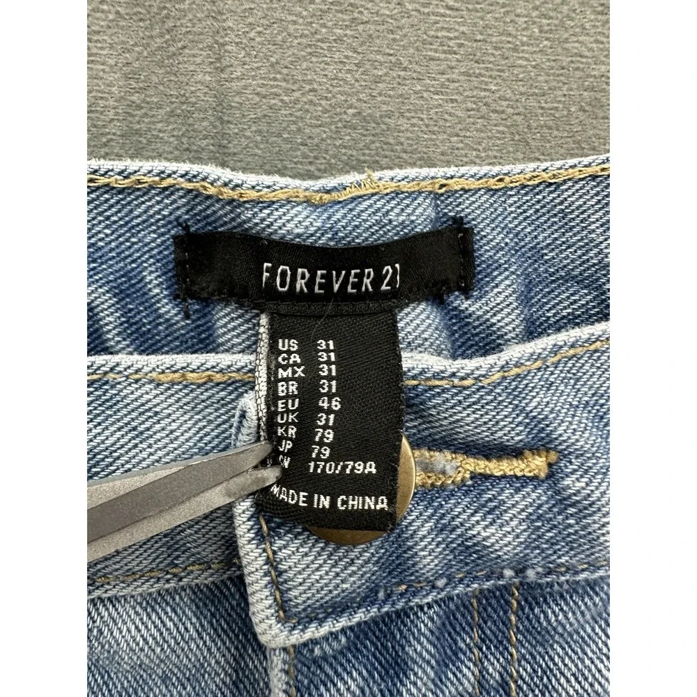 Forever 21 Denim Cuffed Jean Shorts Womens 31 Medium Wash‎ Booty Rolled Shortie